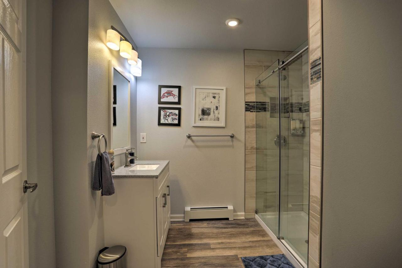 Modern Anchorage Getaway, Steps From Coastal Trail公寓 外观 照片