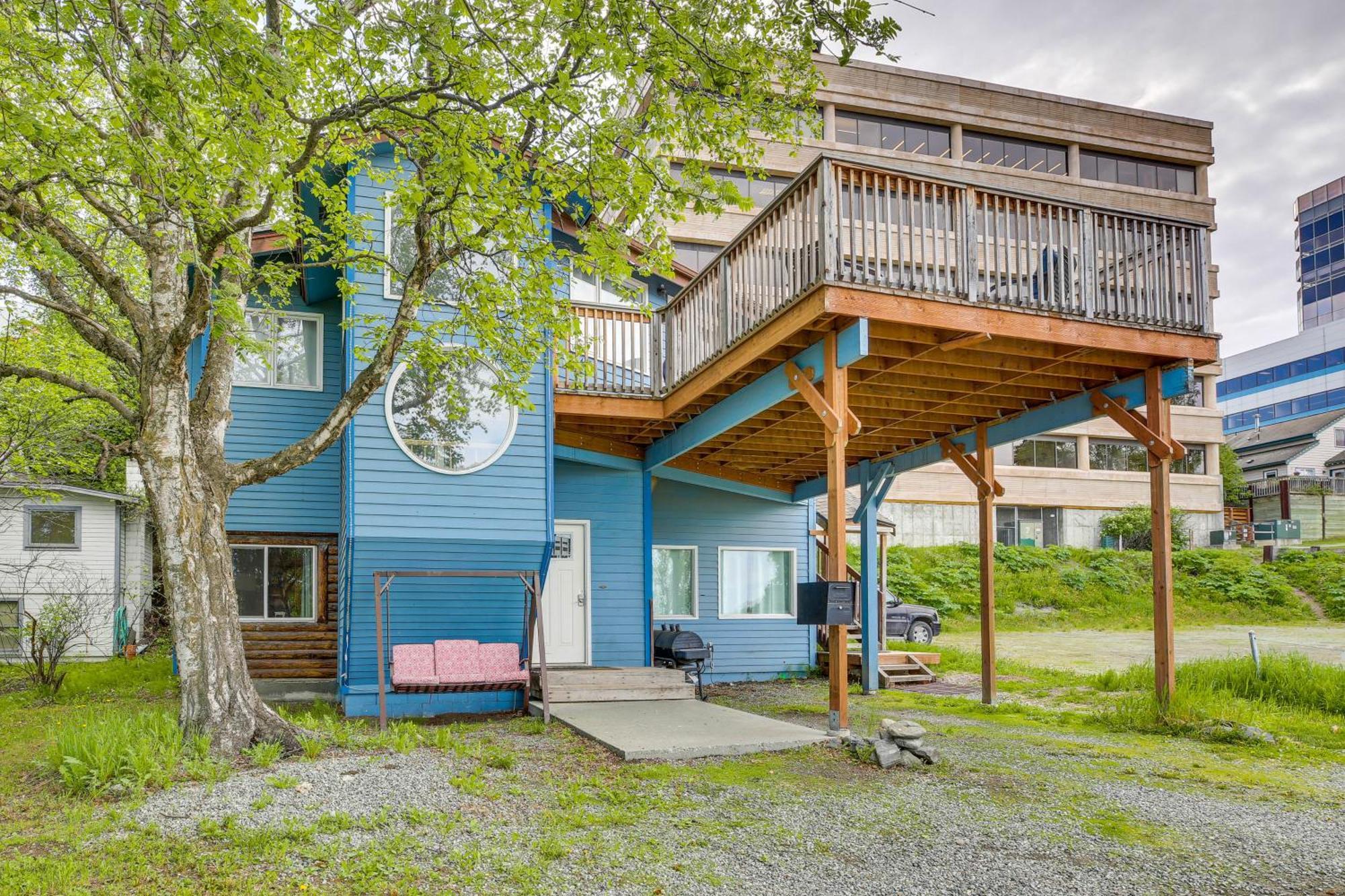 Modern Anchorage Getaway, Steps From Coastal Trail公寓 外观 照片